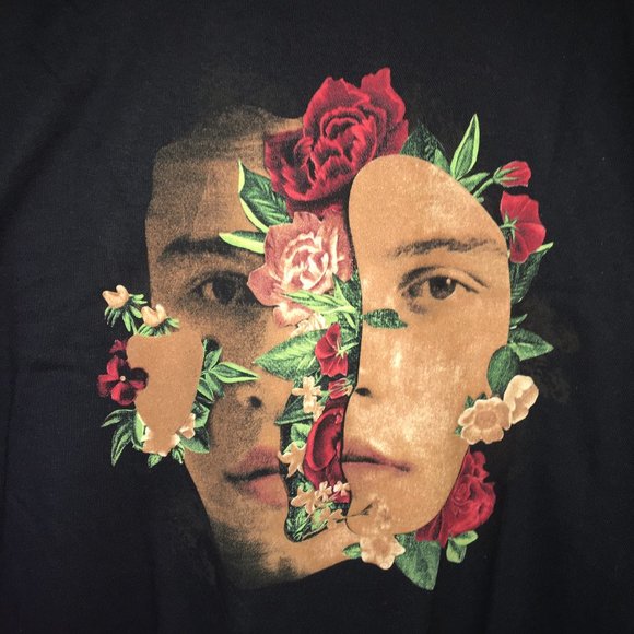 T-Shirt -Shawn Mendes "Flower Face" - Picture 1 of 3